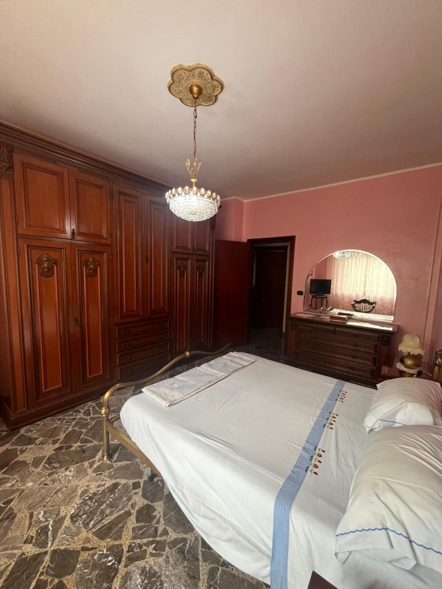 ブリンディジLa Casa Di Annaアパートメント エクステリア 写真